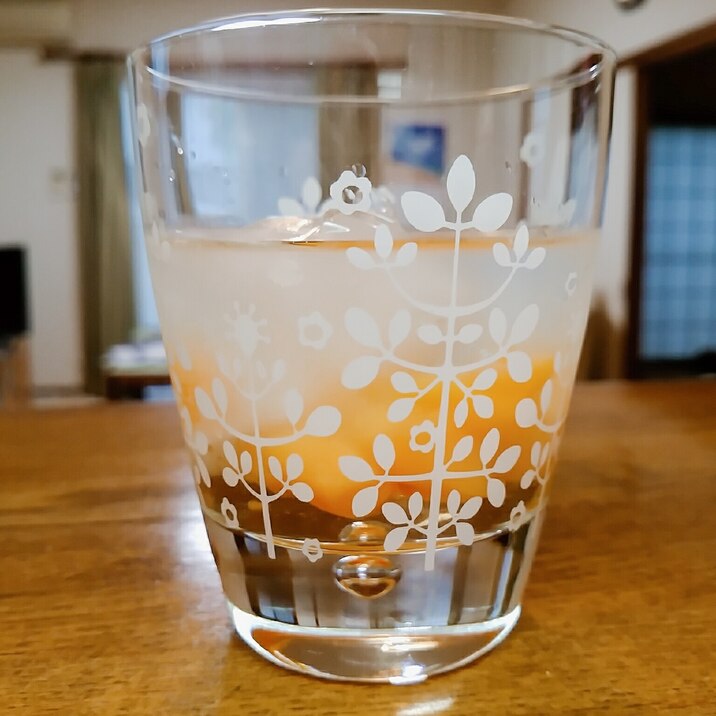 びわ入り梅酢ドリンク